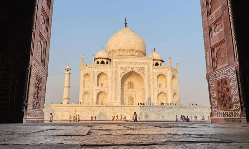 Packers and movers in Agra — the Taj Mahal at dawn