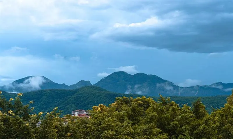 Packers and movers in Dehradun — Doon valley with the Mussoorie hills