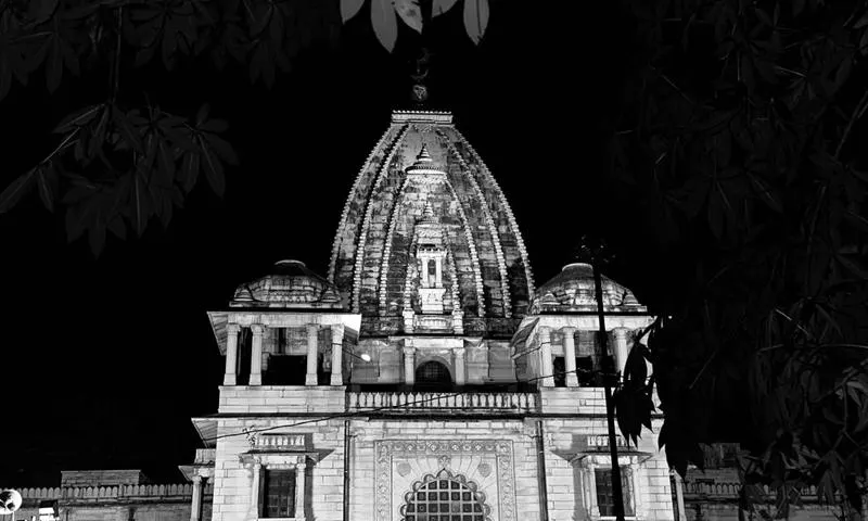Packers and movers in Vadodara — Baroda's landmark architecture